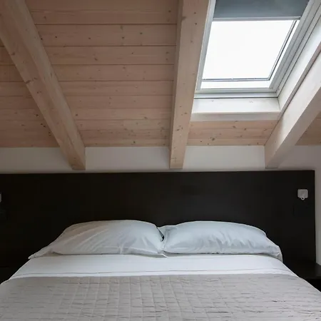 Bed & Breakfast Il Di Piazza Motta Albese Con Cassano
