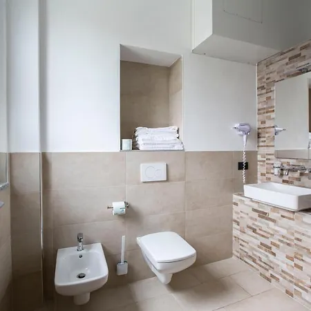 Bed & Breakfast Il Di Piazza Motta 4*