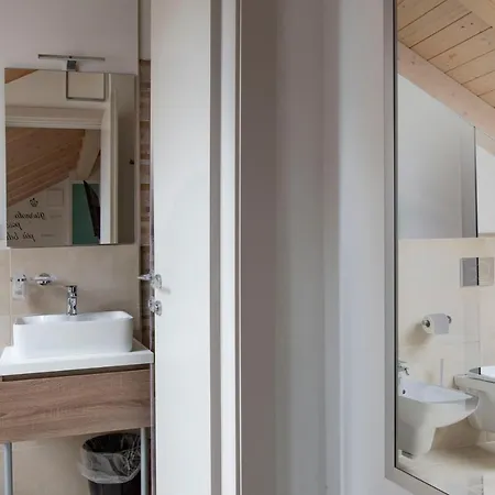 Il Di Piazza Motta 4*