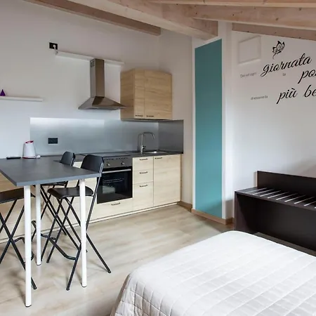 Il Di Piazza Motta 4* Albese Con Cassano