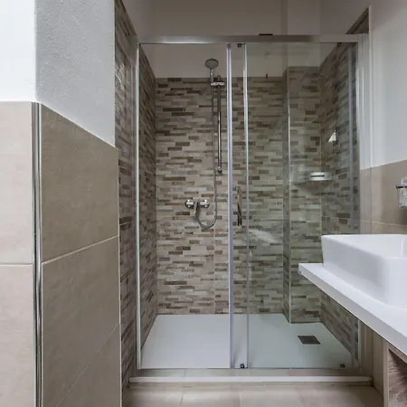 Il Di Piazza Motta Bed & Breakfast 4*