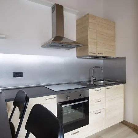 Il Di Piazza Motta 4*