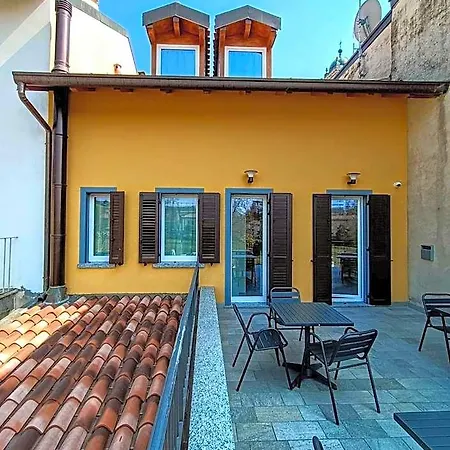 Il Di Piazza Motta 4*