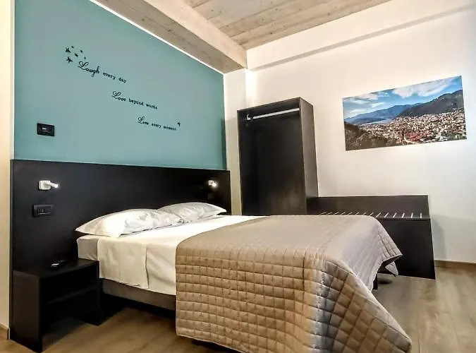 Il Di Piazza Motta Bed & Breakfast 4*