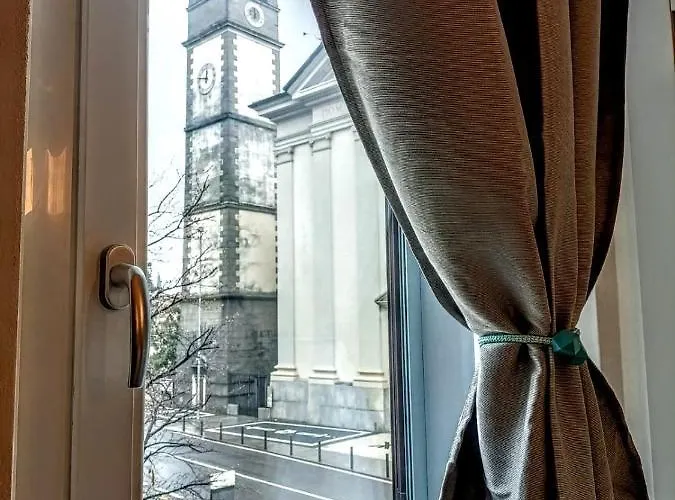 Il Di Piazza Motta Albese Con Cassano