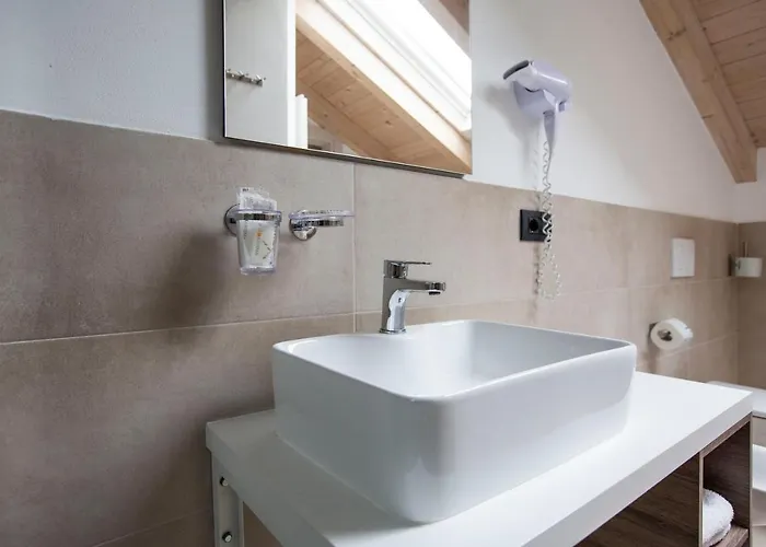 Bed & Breakfast Il Di Piazza Motta Albese Con Cassano