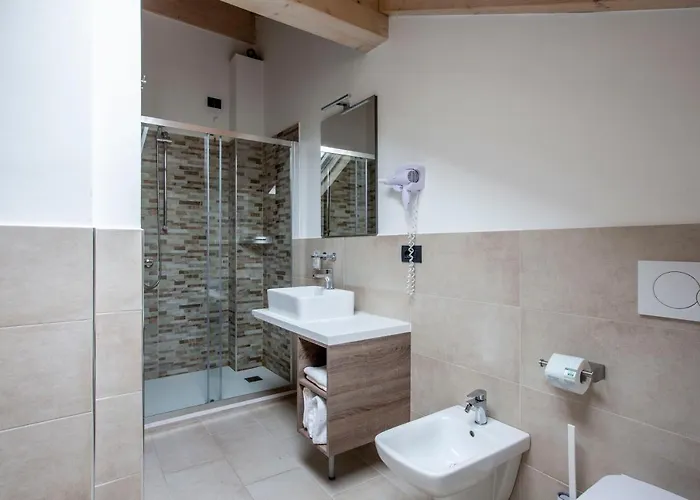 Bed & Breakfast Il Di Piazza Motta Albese Con Cassano