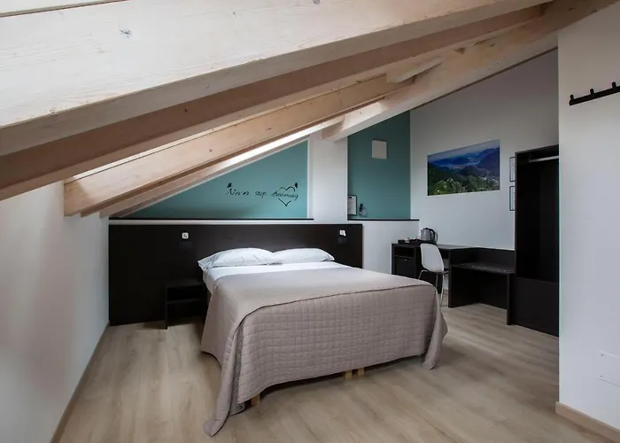 Il Di Piazza Motta 4*