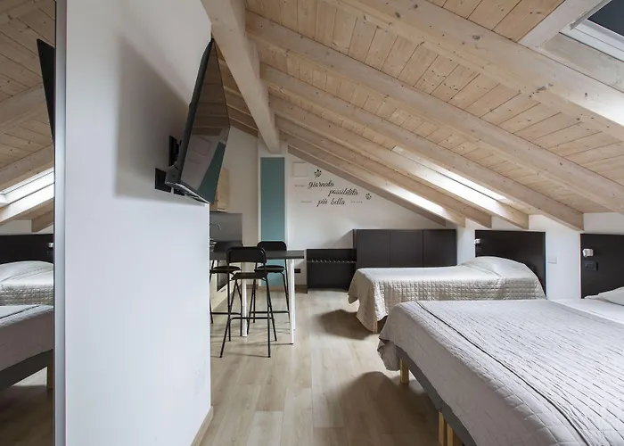 Bed & Breakfast Il Di Piazza Motta Albese Con Cassano