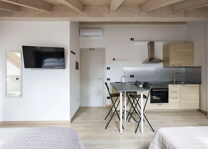 Il Di Piazza Motta 4*