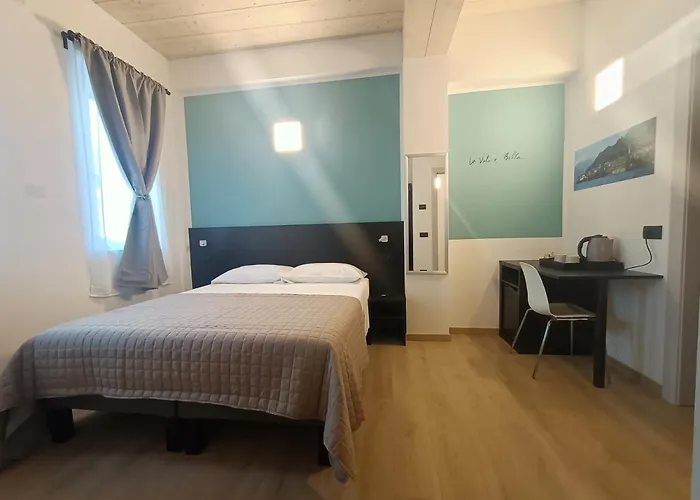 فندق مبيت وإفطار Il Di Piazza Motta 4*