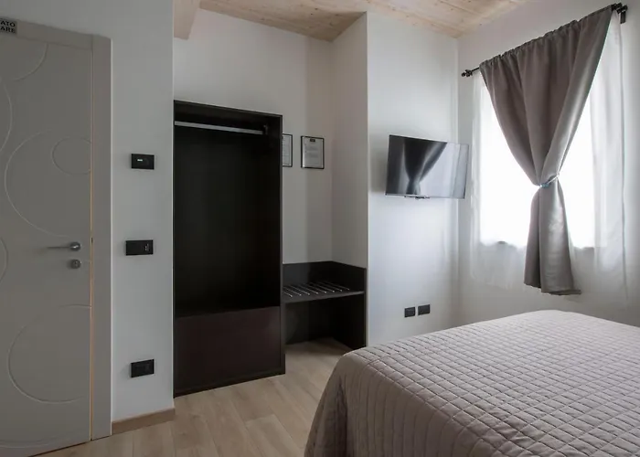 Il Di Piazza Motta فندق مبيت وإفطار 4*