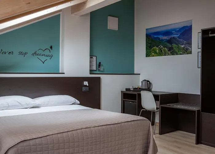 Il Di Piazza Motta فندق مبيت وإفطار 4*